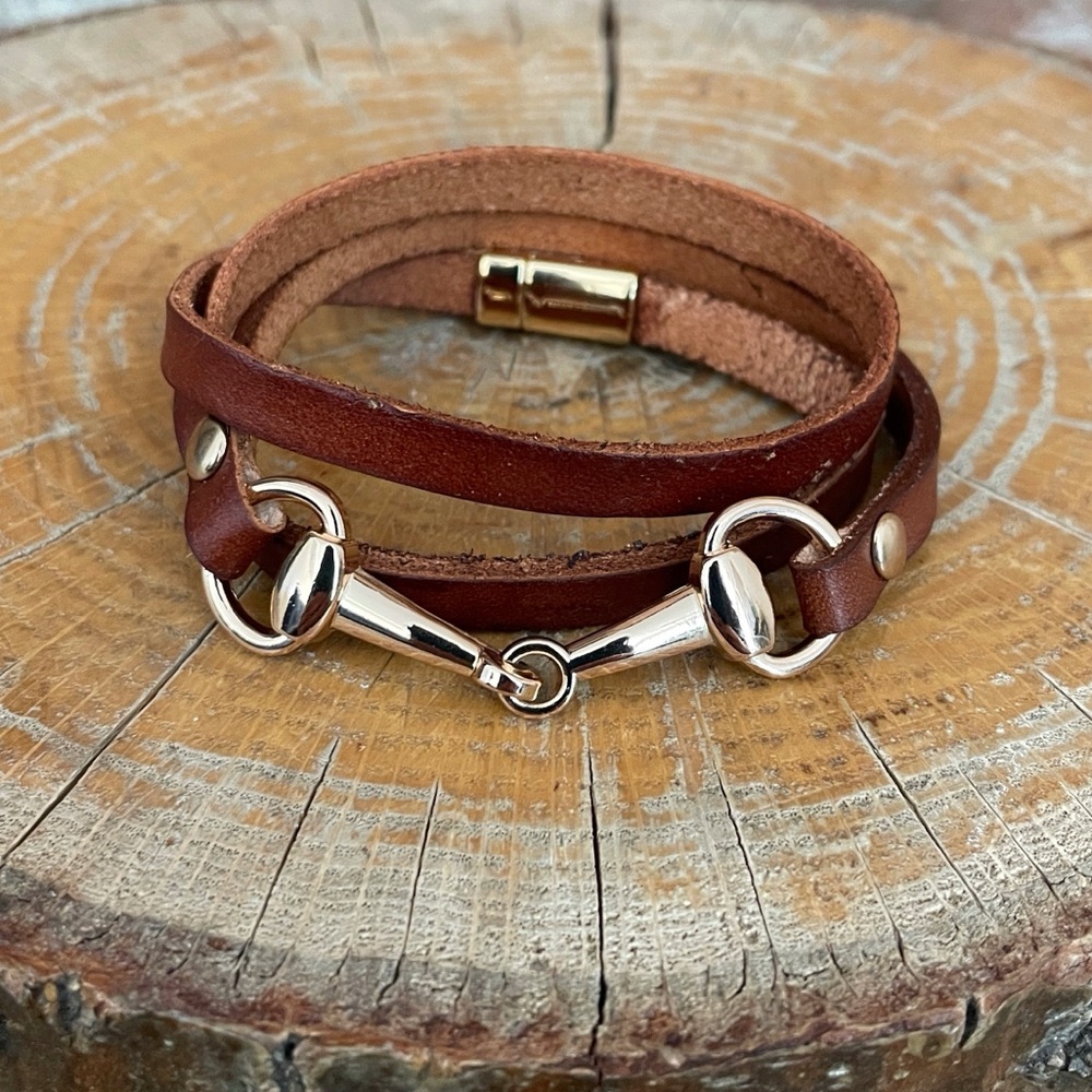 Snaffle Bit Wrap Bracelet with Brown Genuine Leather - Gold - Picture 2 of 2